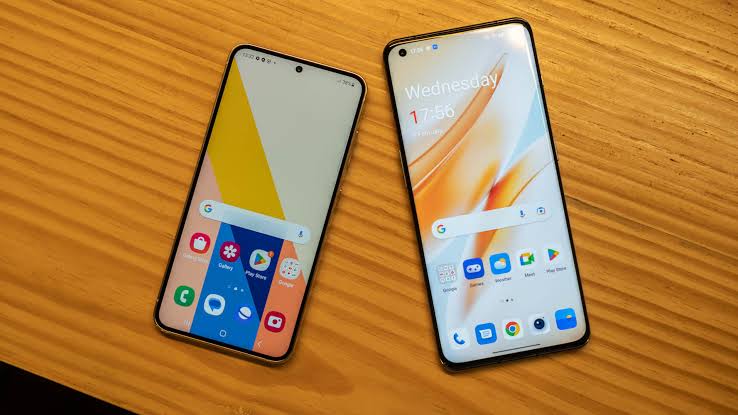One UI vs OxygenOS